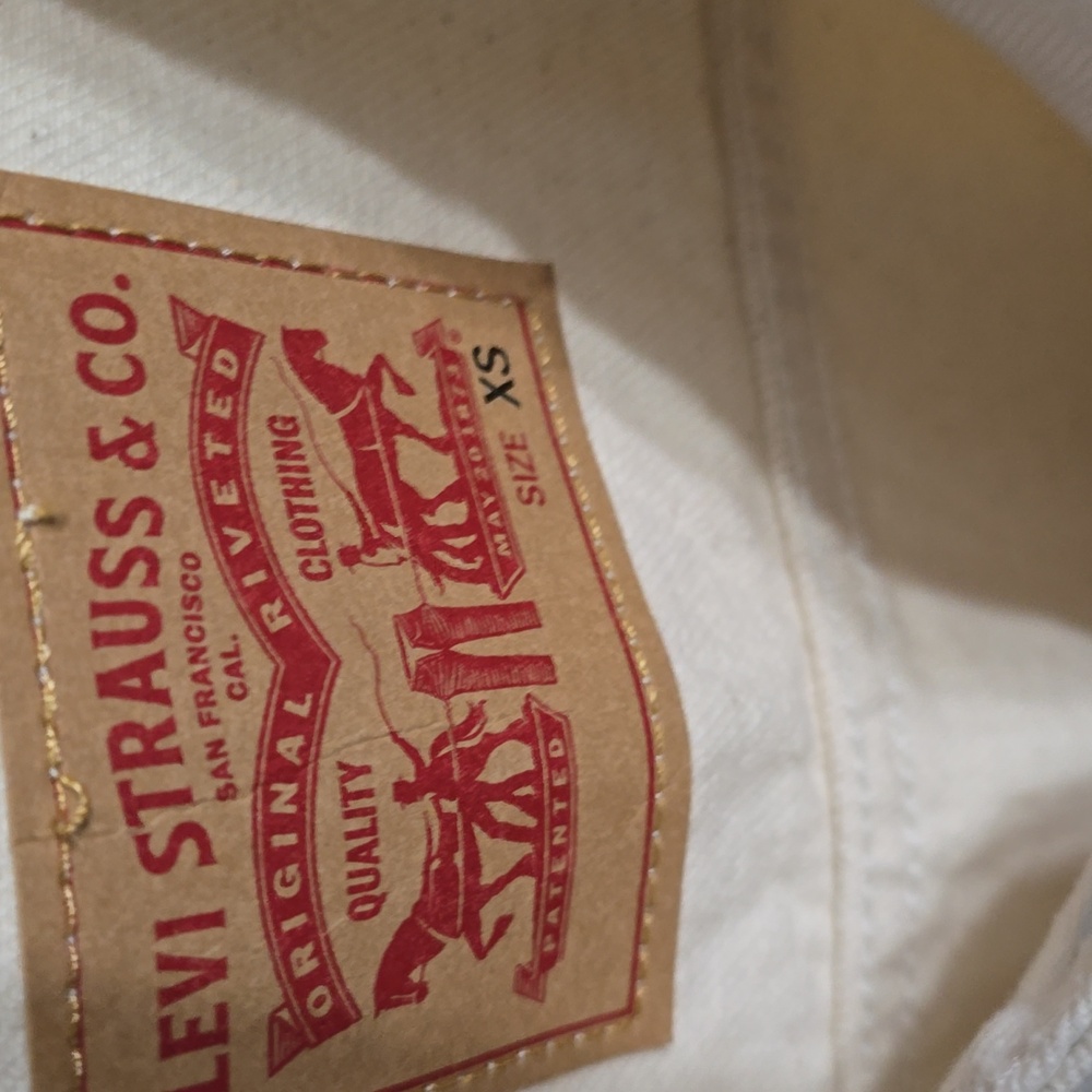 Levi's NWT Denim Jacket Ladies Sz XS. Box - Picture 6 of 14